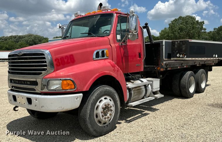2007 Sterling  L-Line rollback truck - MU9836