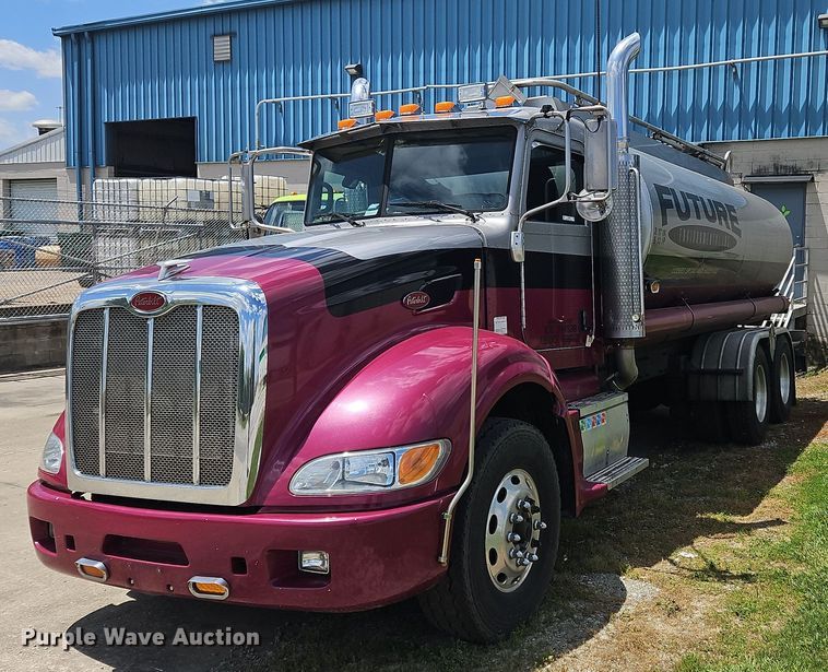2007 Peterbilt  386 tank truck - OK9954