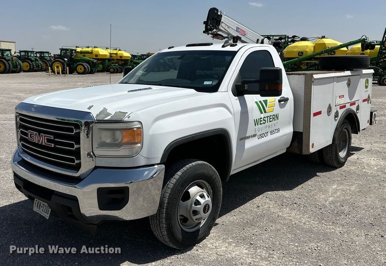 2015 GMC Sierra 3500HD utility bed pickup truck - DK6658