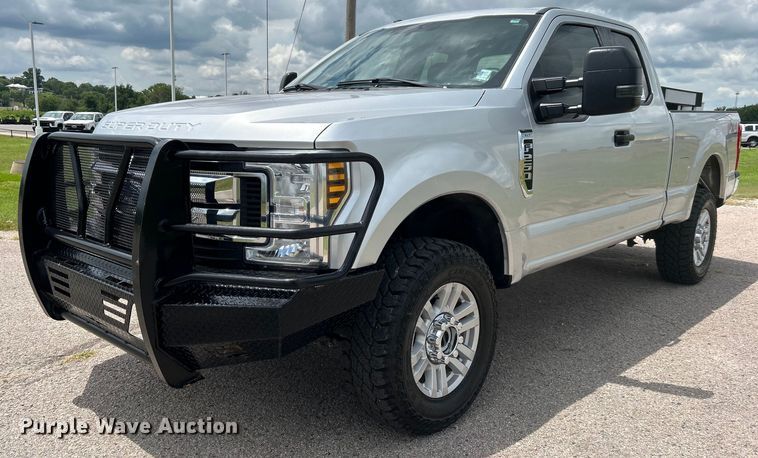 2019 Ford F250 Super Duty SuperCab pickup truck - DO6538