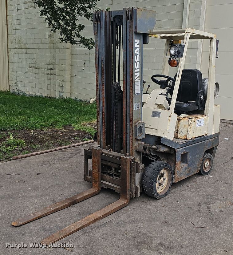 Nissan Enduro 35 KCPH01A18PV forklift - DP0946