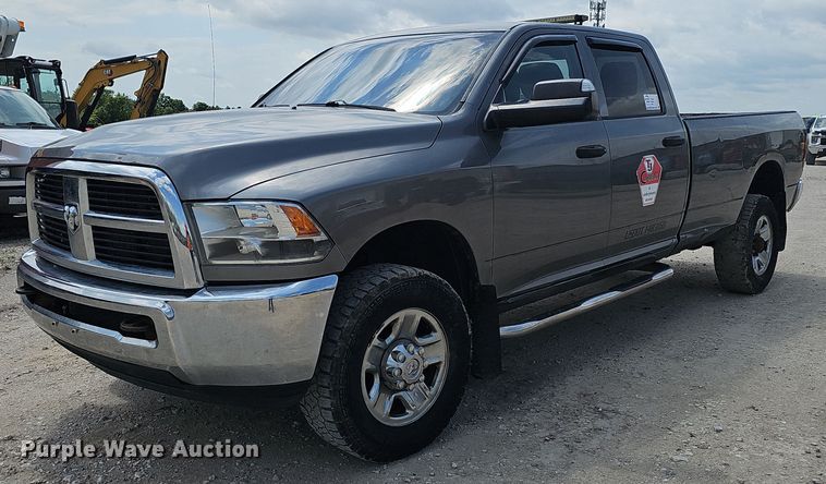 2012 Dodge Ram 3500  Crew Cab pickup truck - DP6484