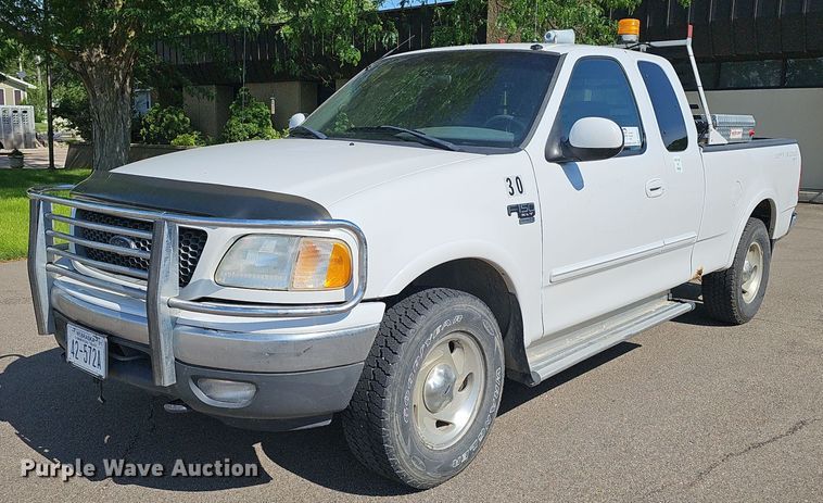 2001 Ford F150 XLT SuperCab pickup truck - DP6507