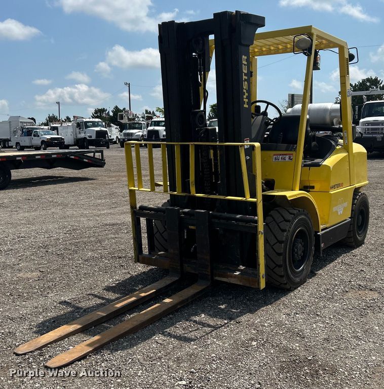 2005 Hyster 80 forklift - EG0718