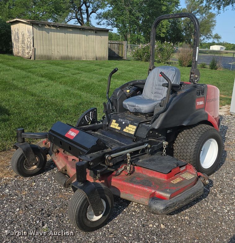 2017 Toro Groundsmaster 7210 ZTR lawn mower - EK6209