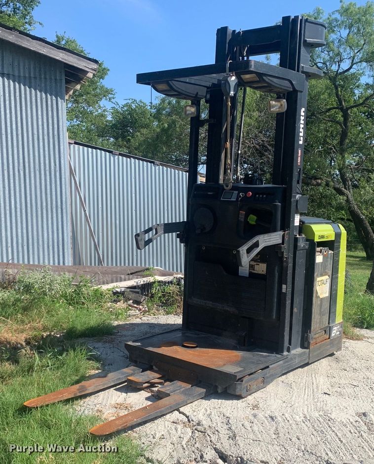 Clark OSX15 order picker - JT9817