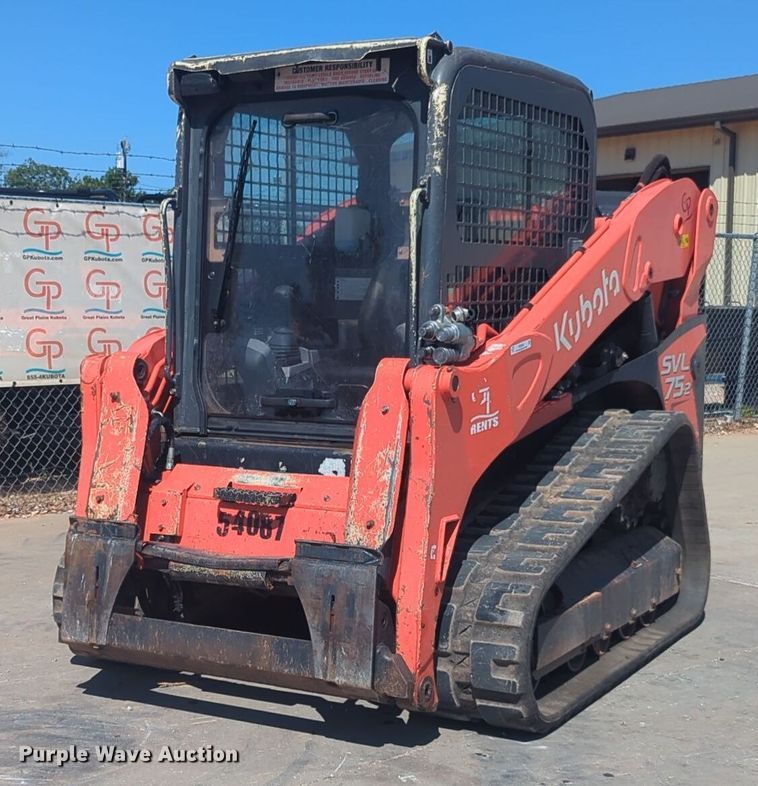 2020 Kubota SVL75-2 tracked skid steer loader - NG9935