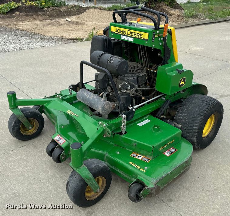 2021 John Deere 661R ZTR lawn mower - OF9718