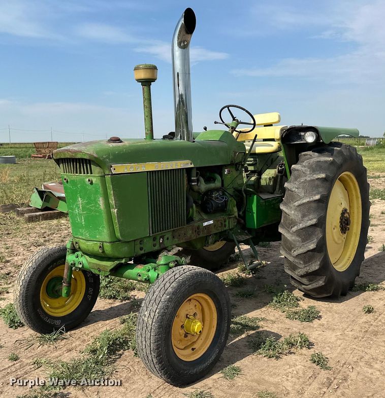 1961 John Deere 3010 tractor - OL9708