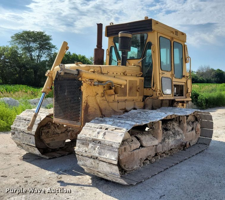 1983 Caterpillar D6D dozer - DG0656