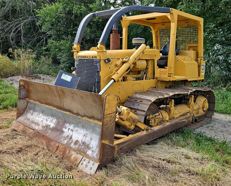 1990 Caterpillar  D6D PS dozer - DN7099