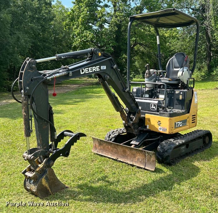 2016 John Deere 17G mini excavator - DO6568