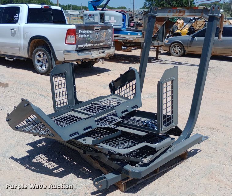 Komatsu D51EX-24 sweep and screen enclosure components - DO7026