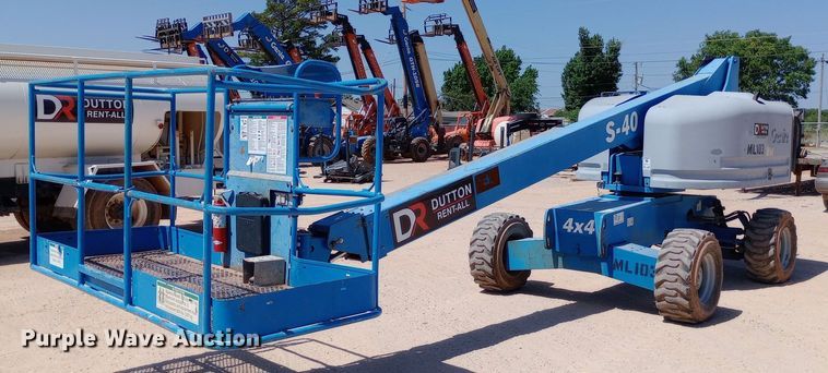 2006 Genie S-40 boom lift - DO7027