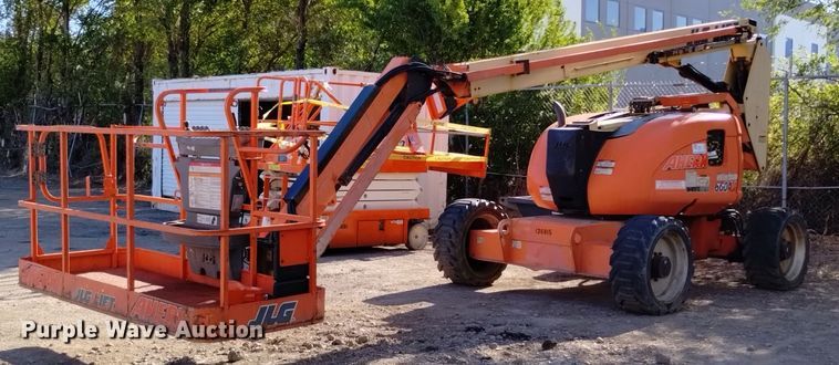 2014 JLG 600AJ boom lift - DQ6153