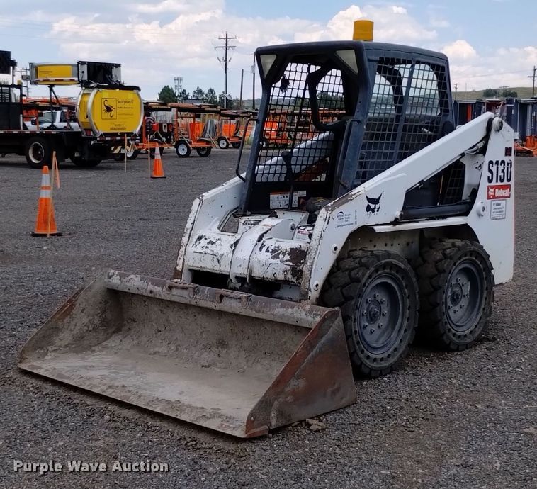 2013 Bobcat S130 skid steer loader - DQ6158