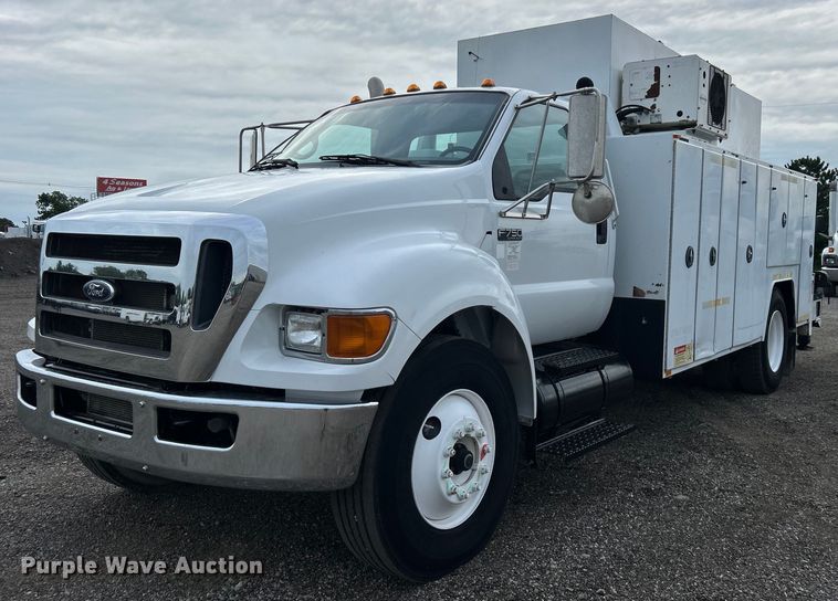 2008 Ford F750 Super Duty  utility / service truck - EG0756