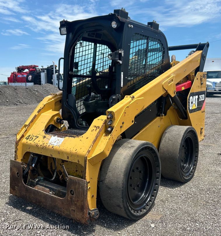 2016 Caterpillar  262D skid steer loader - EG0766