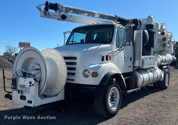 2000 Sterling L-Line sewer jetter truck - EG1421