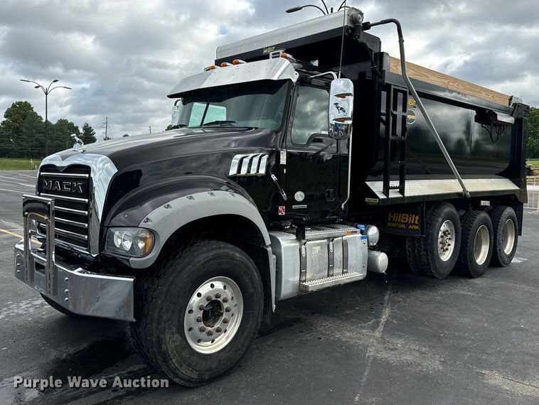 2019 Mack Granite dump truck - EH6923