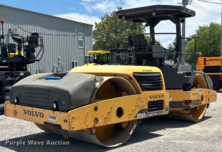 2016 Volvo DD140HF 8 Amplitude double drum vibratory roller - EK4834