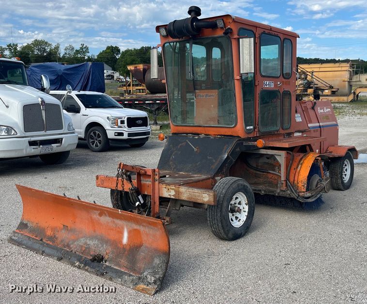 2000 Broce RC 350 broom - EK8711