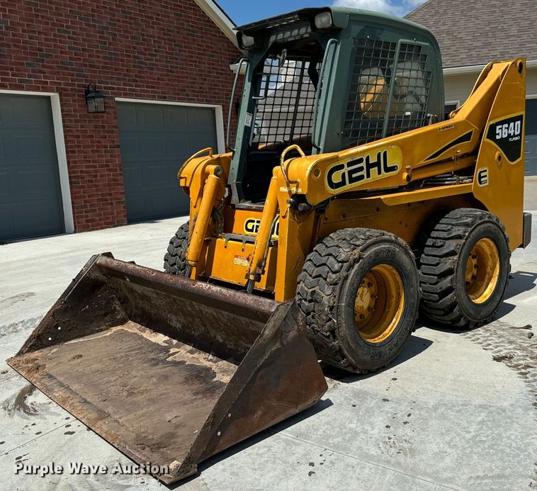 2010 Gehl 5640 Turbo E Series skid steer loader - MU9838