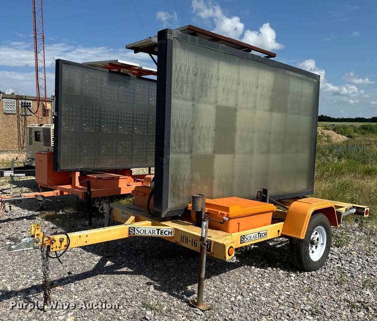 2010 SolarTech Silent Messenger  message board trailer - NQ9616
