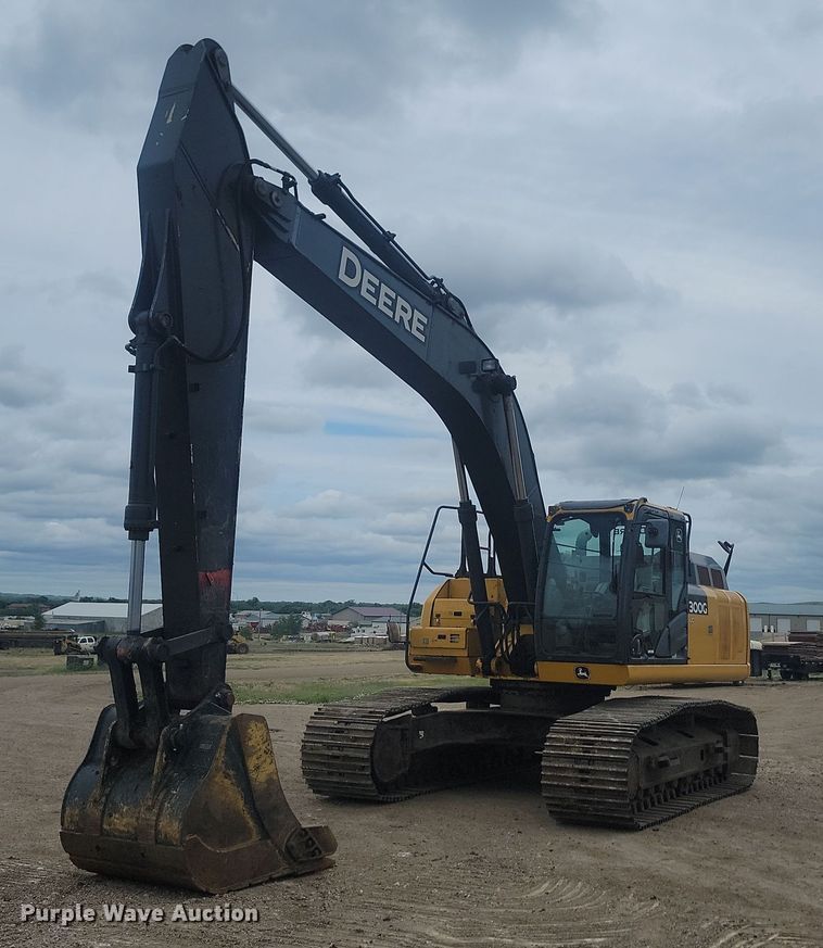 2016 John Deere 300G LC excavator - OD9523