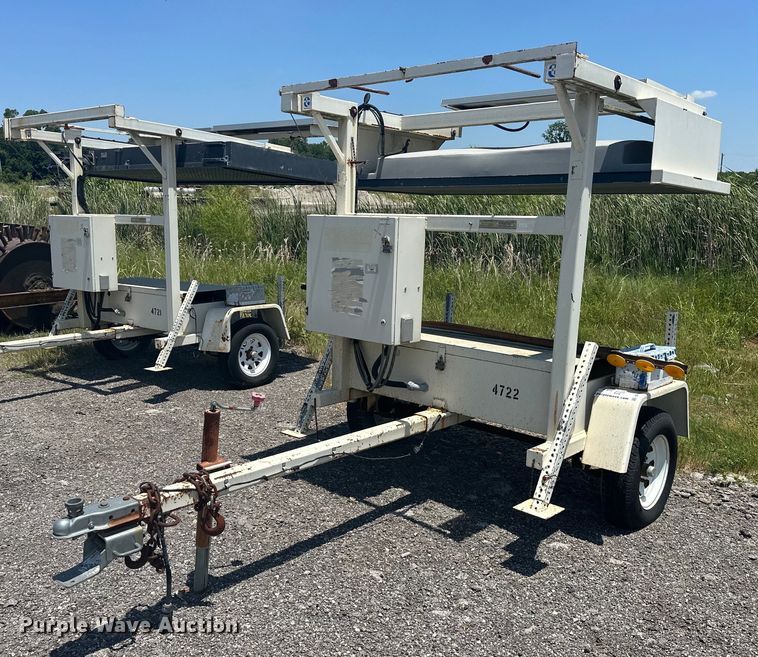 American Signal CMS-GP432-T message board trailer - DP1060