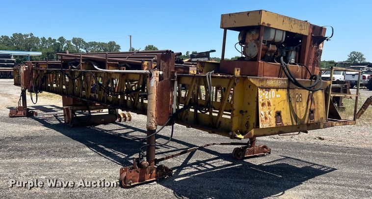 Gomaco C450 bridge deck finisher - DP1152