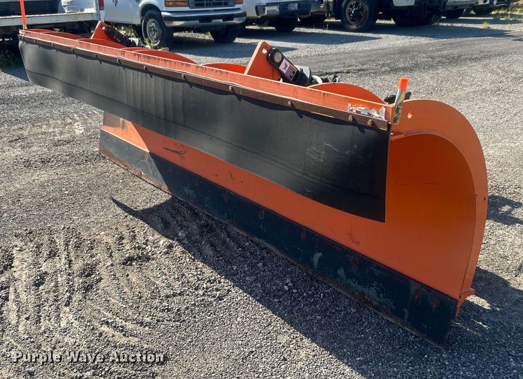 Henderson 10' W snow plow - DP1156