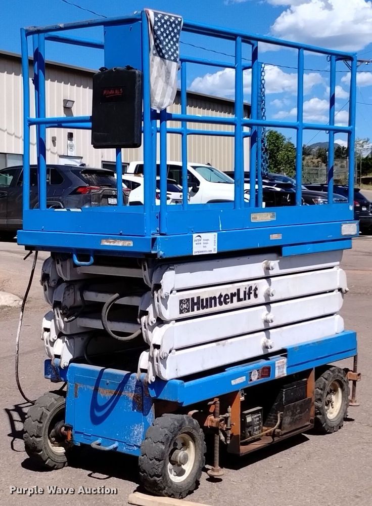 1985 HunterLift 2152 scissor lift - DQ6150