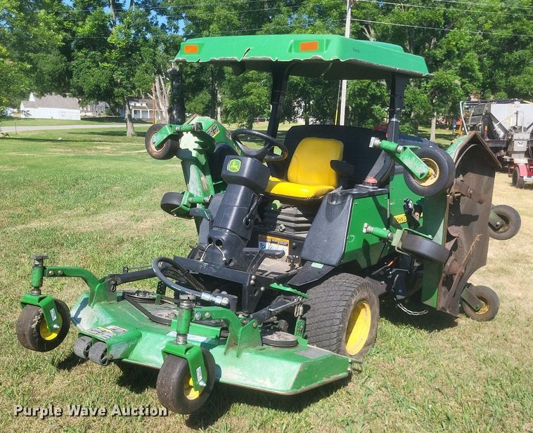 John Deere  1600 Turbo  lawn mower - DR4836