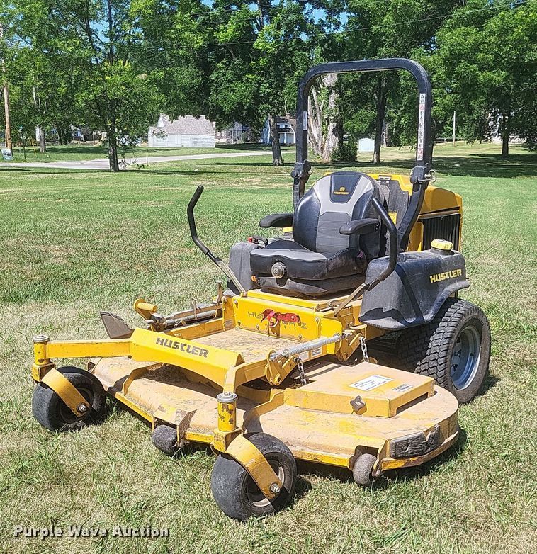 Hustler  Z ZTR lawn mower - DR4842