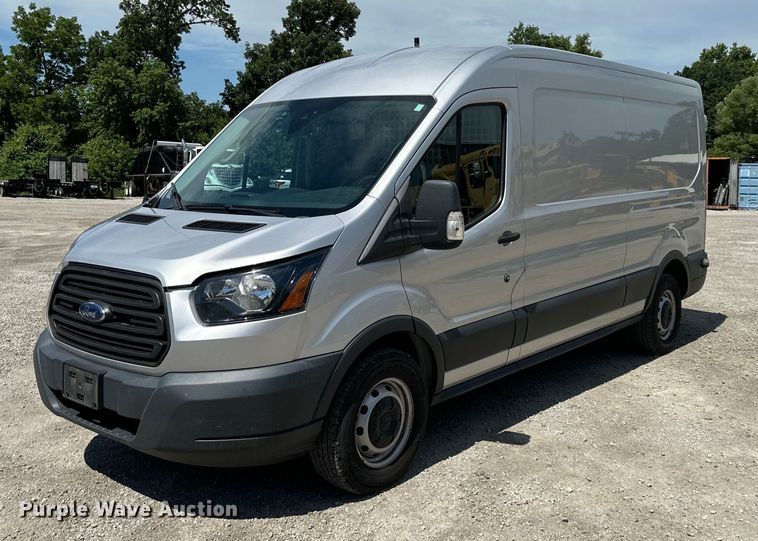 2017 Ford Transit 350 van - DS4188