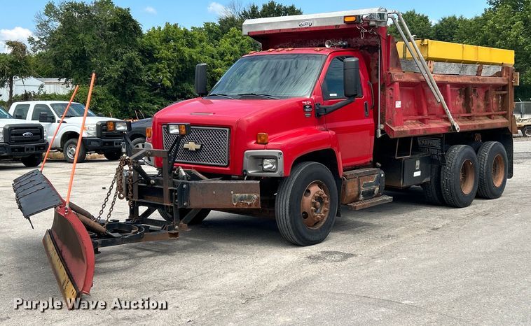 2005 Chevrolet  C8500 dump truck - EK4851