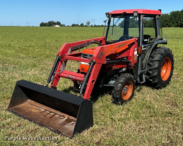1994 Kubota L3600DTC MFWD tractor - DX0812