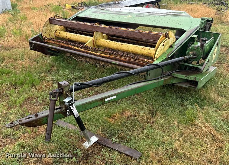 John Deere 1209 windrower - DX0863