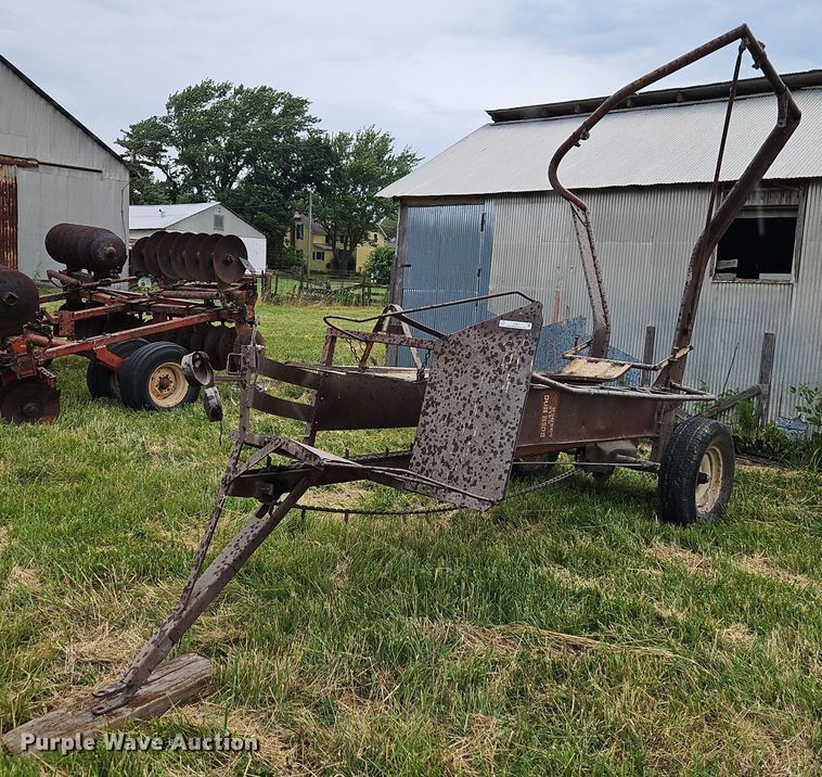 Bush Hog bale loader - EI3927