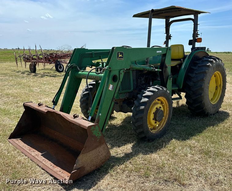 1996 John Deere  5300 MFWD tractor - EJ4413