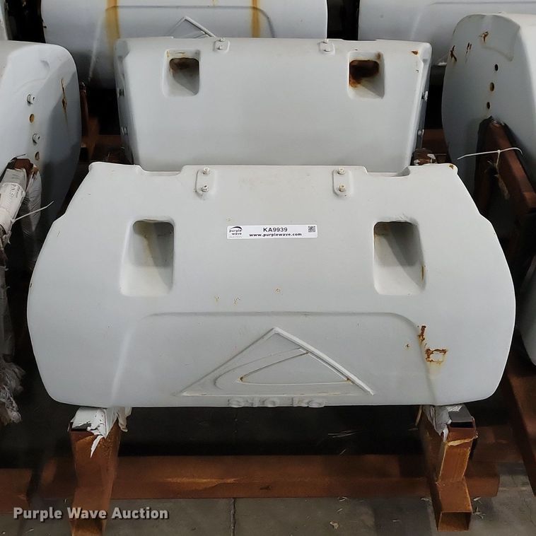 (2) AGCO front weights - KA9939