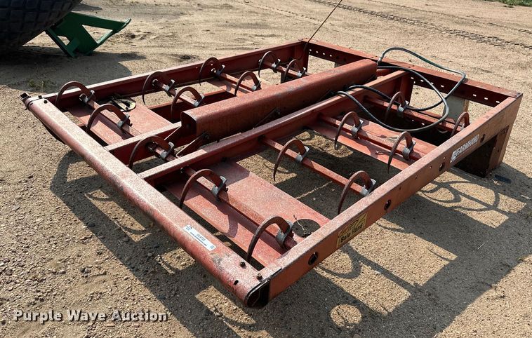 Farmhand H118-A bale accumulator grapple - OL9735