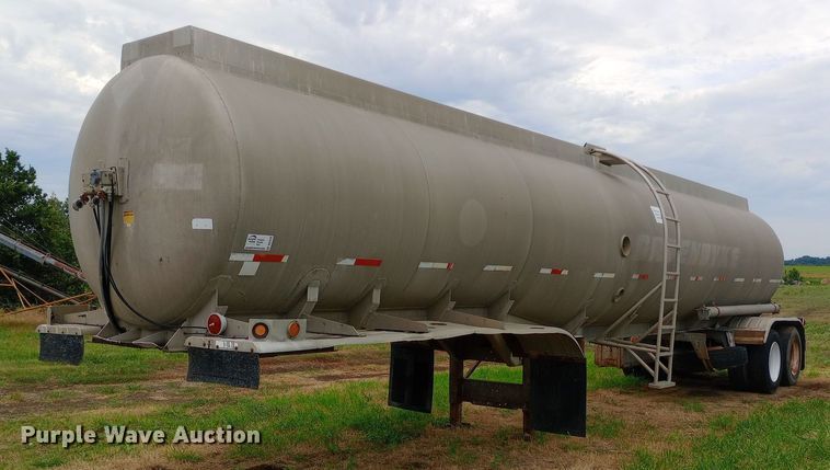 1979 VIM tank trailer - DQ7210