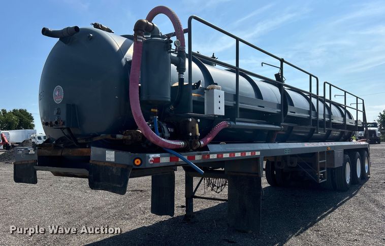 2012 Dragon Products LTD vacuum trailer - EG0777