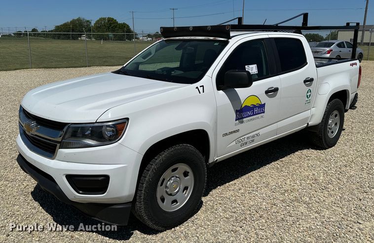 2016 Chevrolet  Colorado  Crew Cab pickup truck - DQ6831