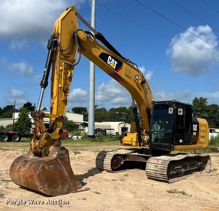 2017 Caterpillar 323F L excavator - DO2465