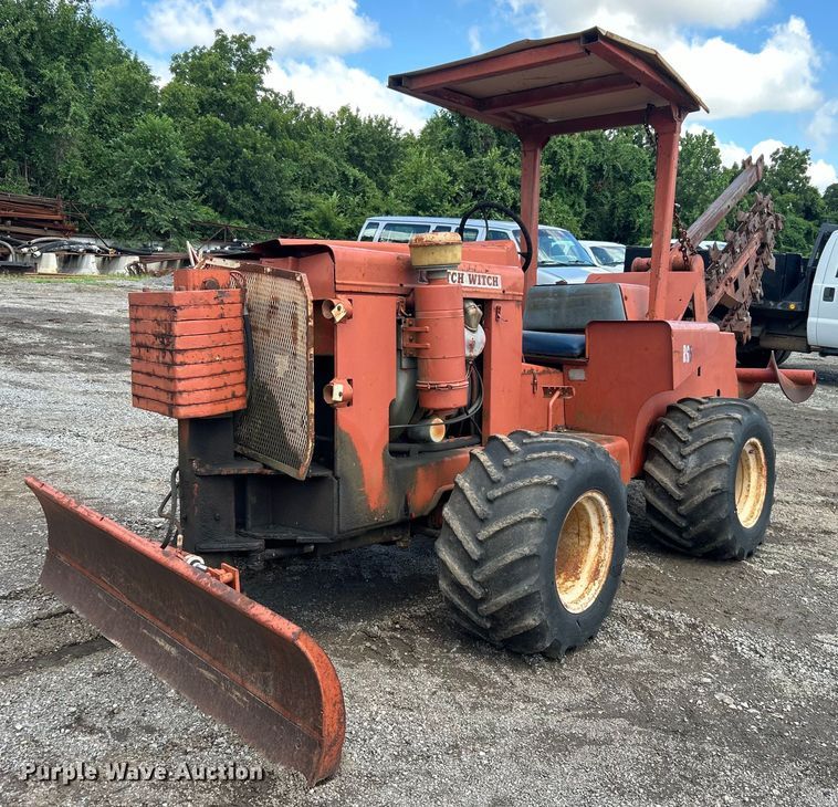 Ditch Witch R65 trencher - DO6571