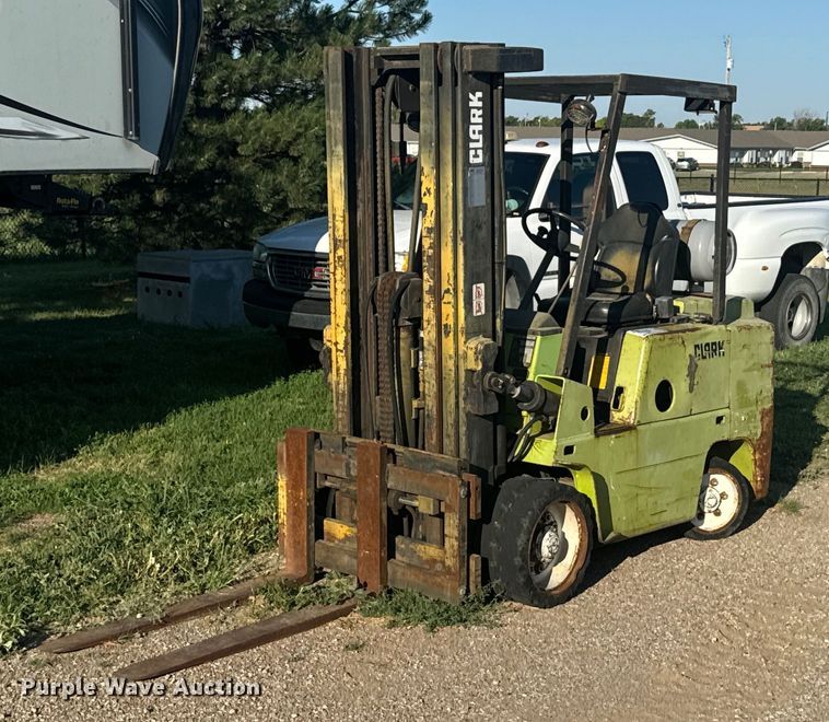 Clark C500-S80 forklift - DQ6840