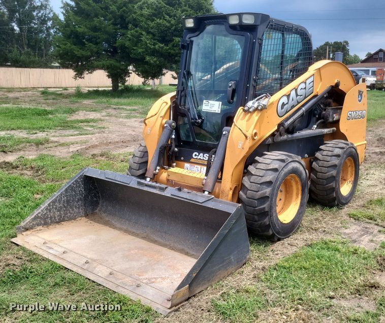 2014 Case SV250 skid steer loader - DR4864